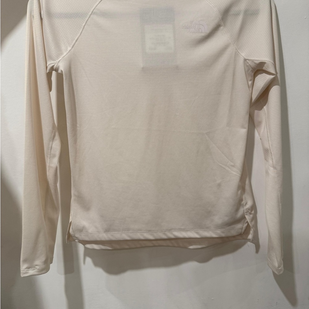 The North Face Women's Cream Long Sleeve Tee